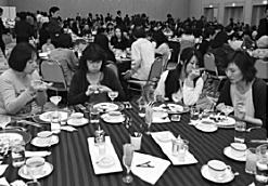 写真:洋菓子園遊会 写真:洋菓子園遊会