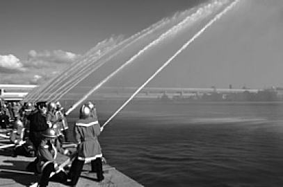 写真:消防出初式 写真:消防出初式