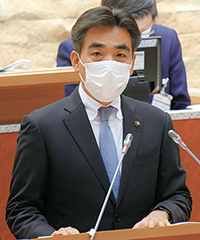 写真：西宮市長　石井 登志郎