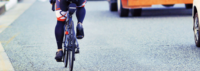写真:自転車走行中の画像 写真:自転車走行中の画像